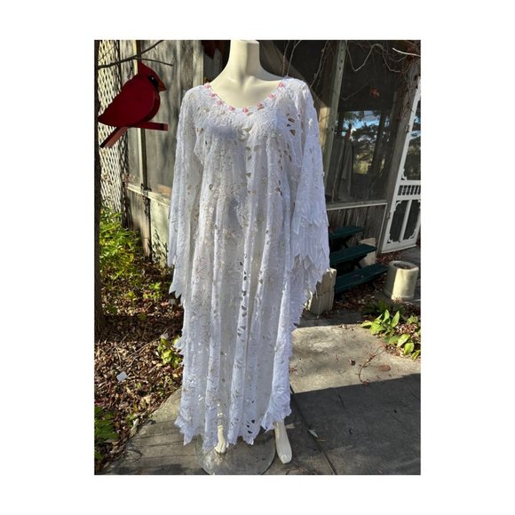 White Angel Wing Caftan Dress Sequins Embroidery Cutwork - Picture 2 of 16